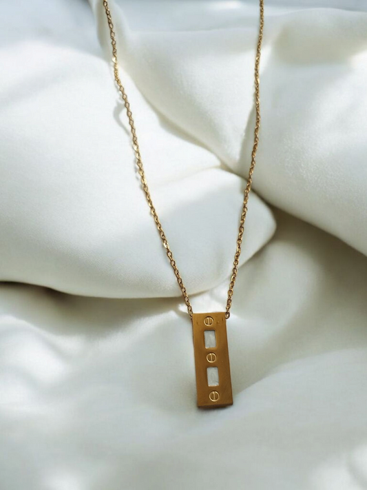 Velura- Pendant set